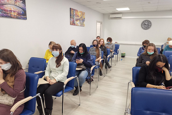 Завершилось обучение пятой группы слушателей через ЦЗН города Москвы
